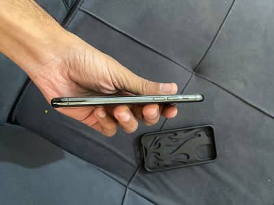 Apple iPhone 11 Pro