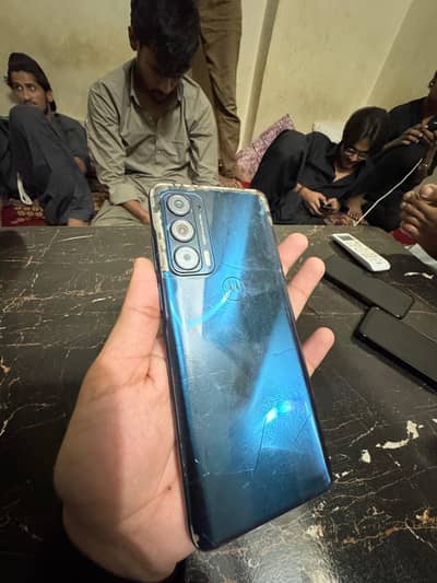 Motorola Edge 2021