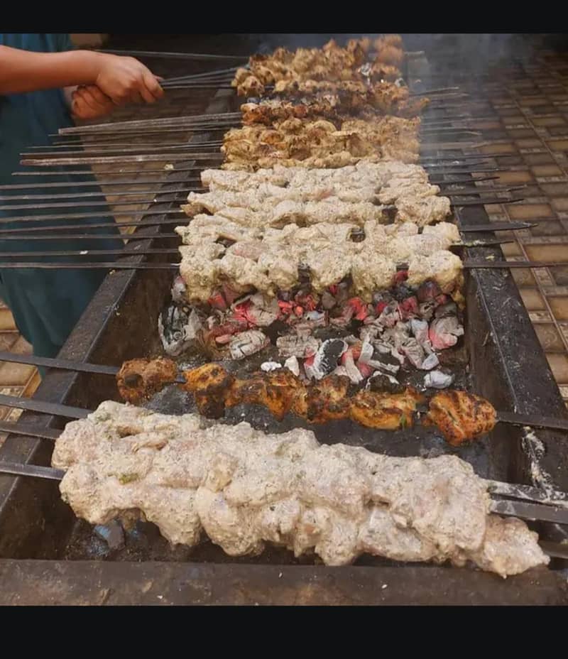 Live bbq 7