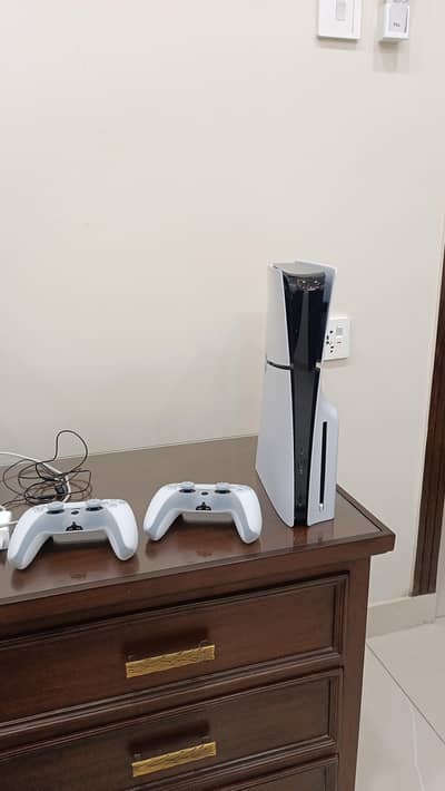 PS5 SLIM DISC EDITION