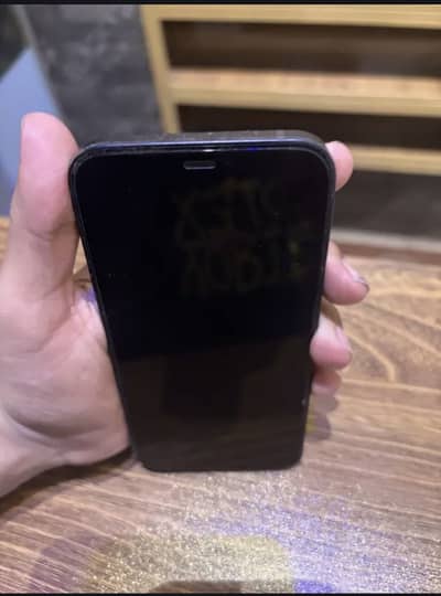 Apple iPhone 12