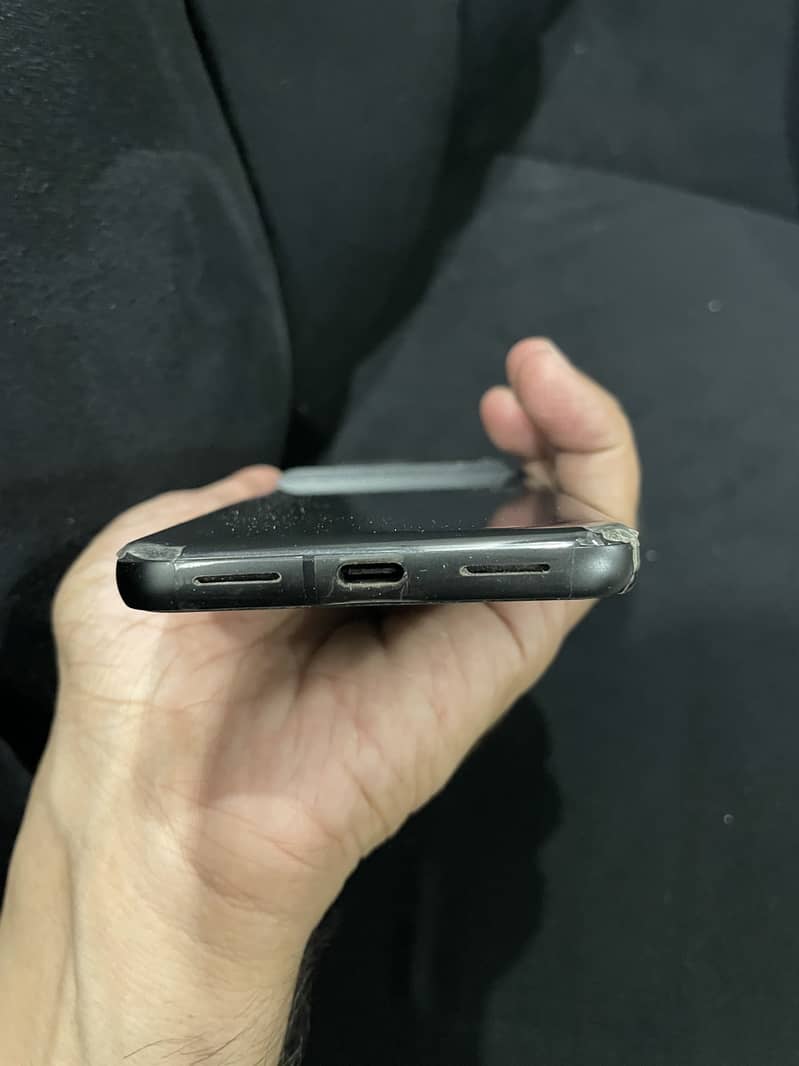Google Pixel 8 5