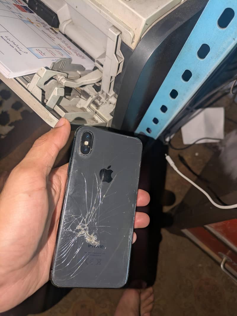 Apple iPhone X 1