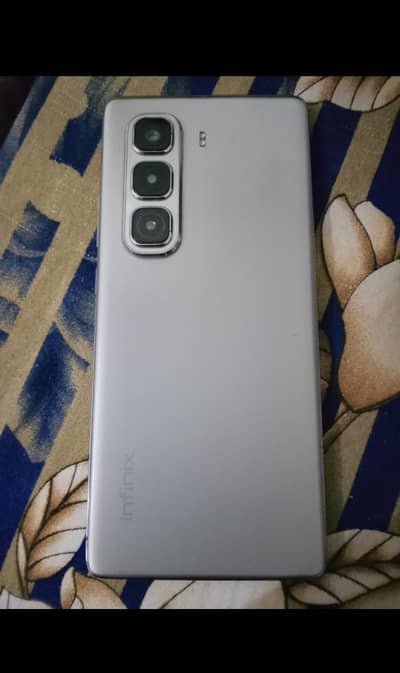 Infinix HOT 50 pro plus