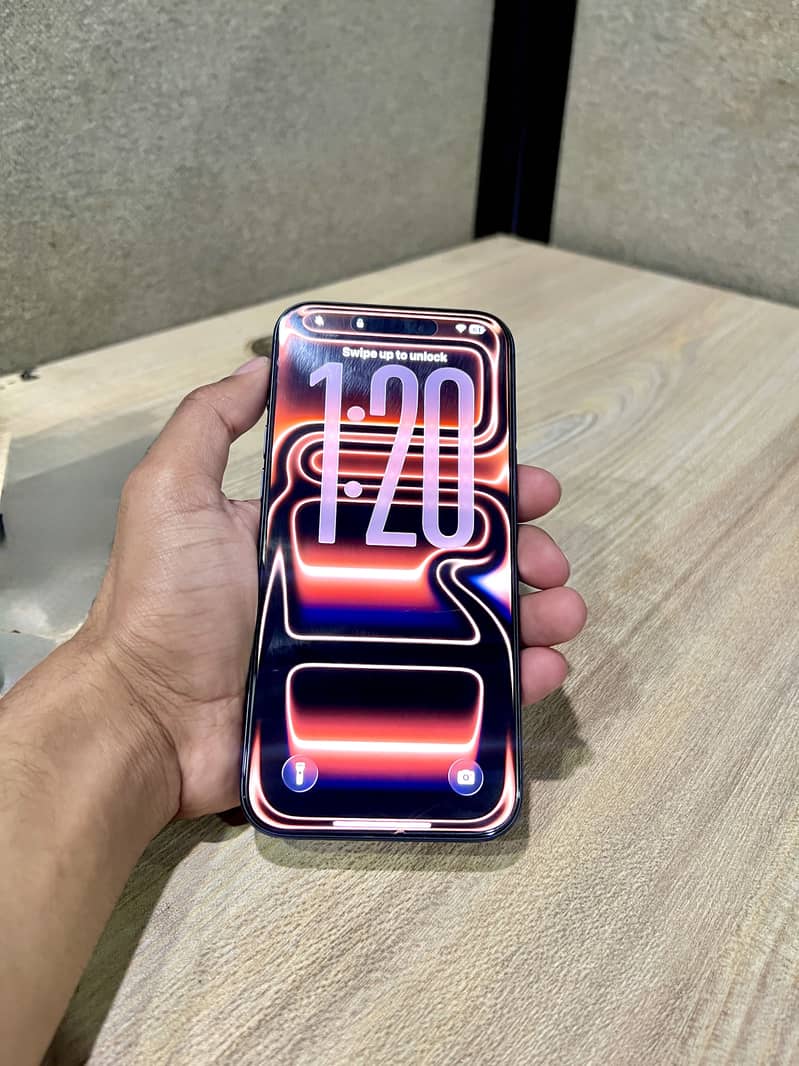 Apple iPhone 17 Pro Max 8