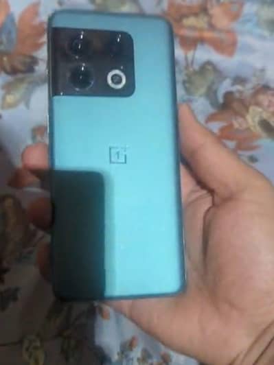 One Plus 10 Pro