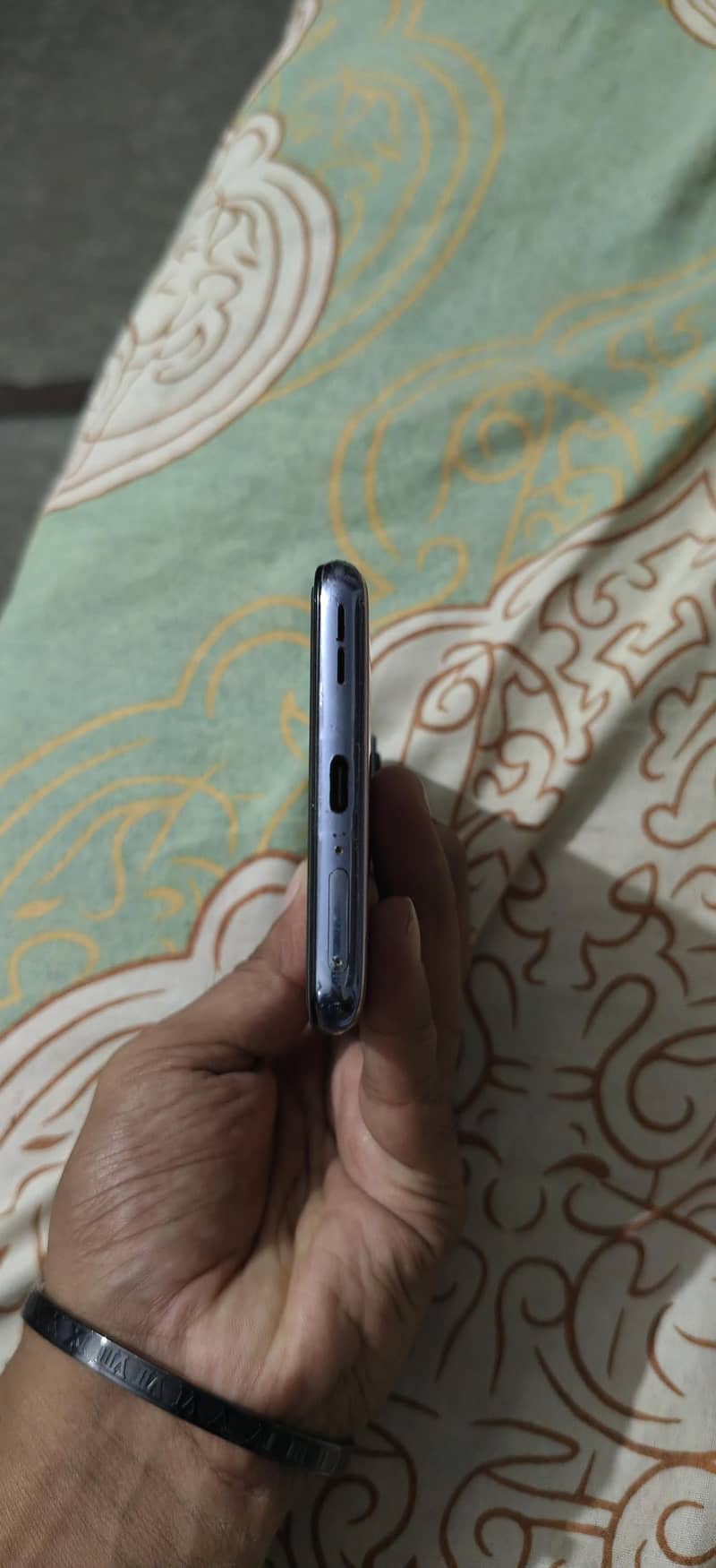 One Plus 9 4