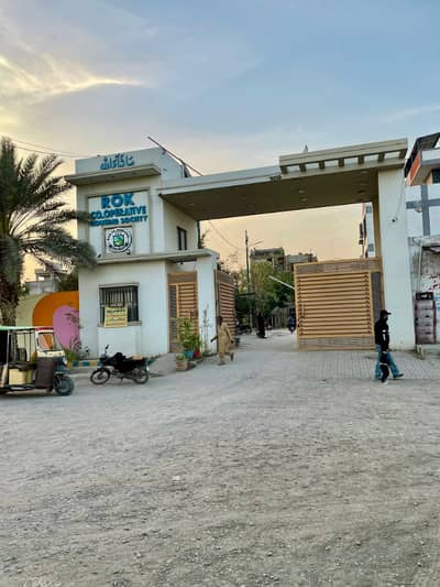 120 SQYRDS RESIDENTIAL PLOT AVAILABLE BEST OPPORTUNITY FOR INVESTMENT