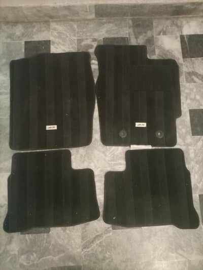 FLOOR MATS
