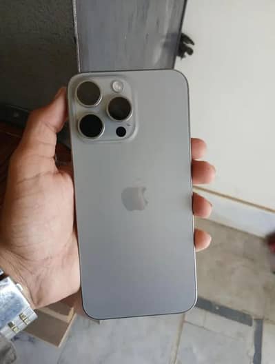 Apple iPhone 15 Pro