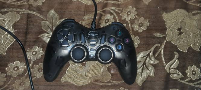 Gaming controller