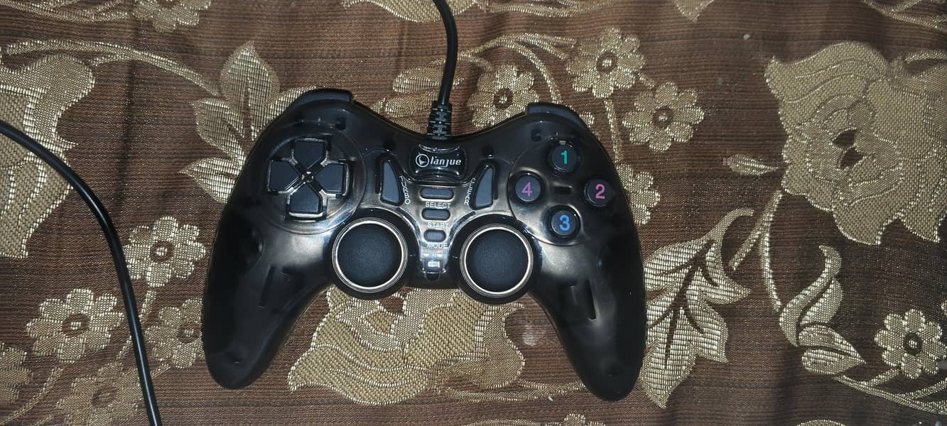 Gaming controller 0