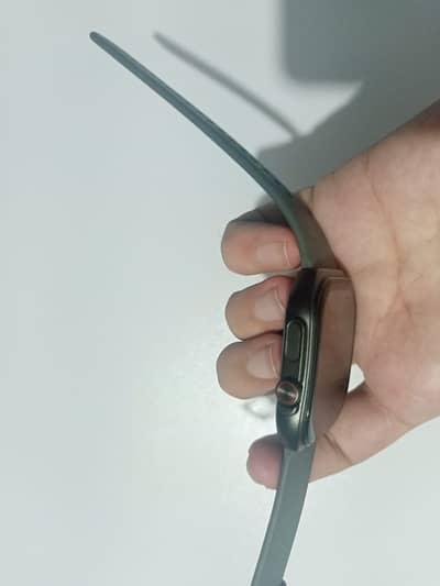 Zero Lifestyle Smartwatch (10/10 Condition) - Full Box & Charger