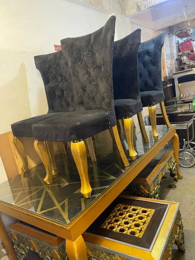 Luxury 8 Seater Dining Table Set For Sale