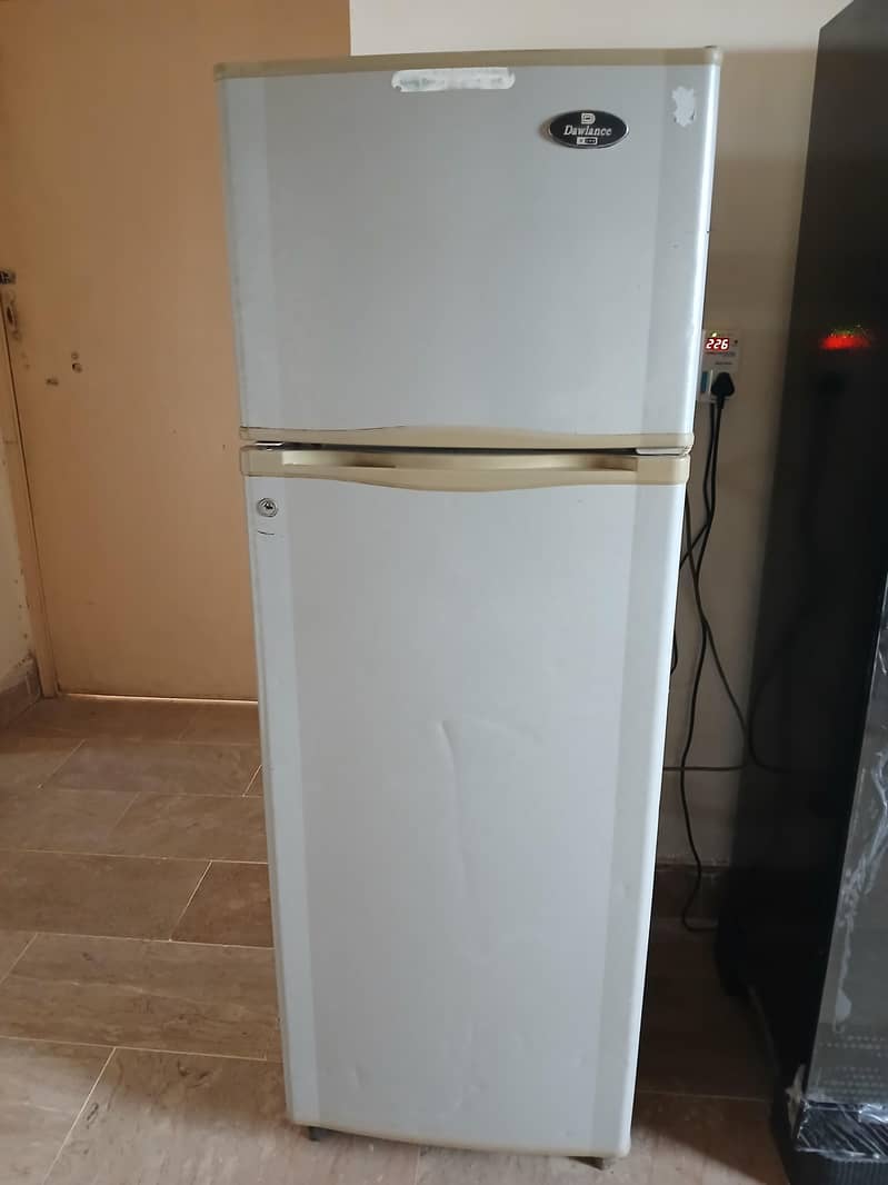 Refrigerator 0