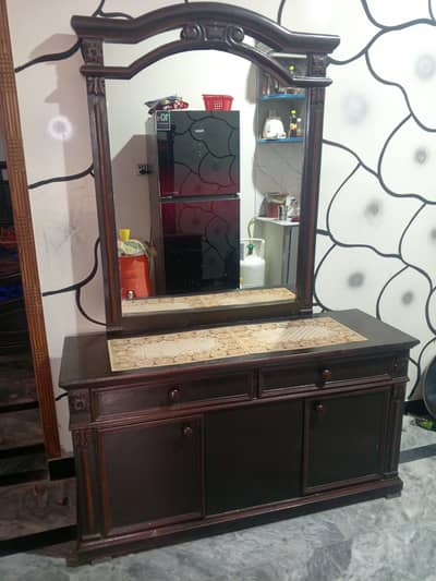  Solid Wood Dressing Table with Large Mirror – Good Condition