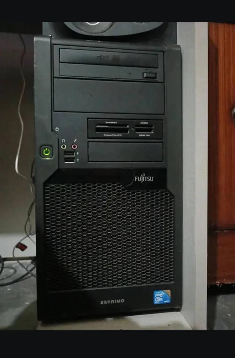 Full Fujitsu Gaming Setup for Sale Complete PC Package + Accessories 6