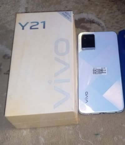 Vivo Y21 (4+1GB RAM / 64GB ROM) – Excellent Condition
