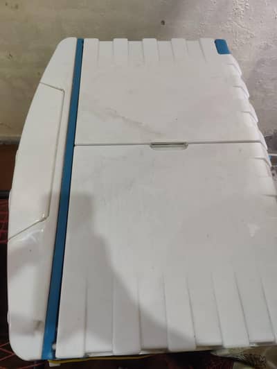 Asia cooler
