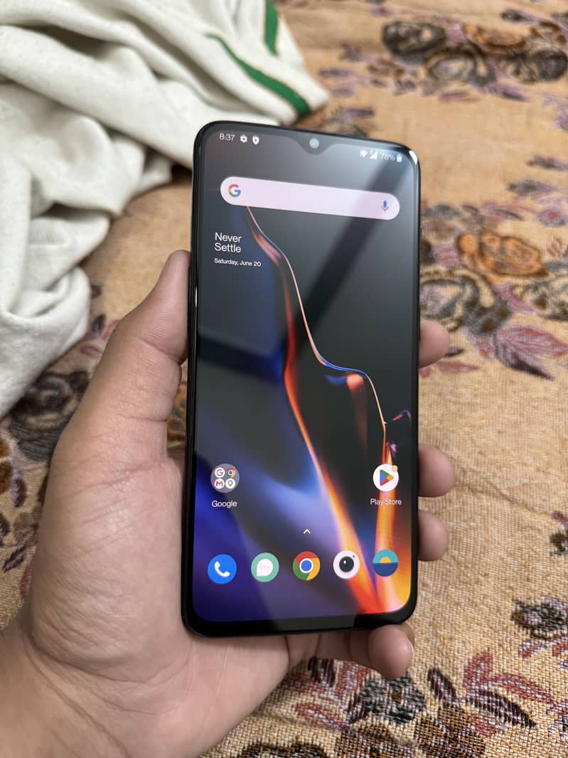 One Plus 6T 4