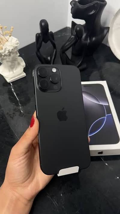 Iphone 16 pro max 256gb box