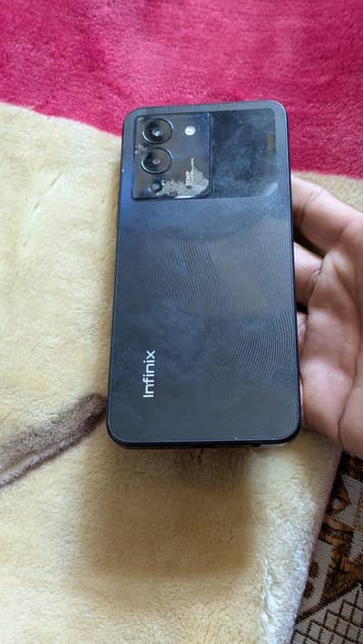 Infinix Note 12