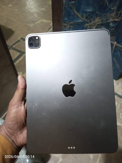 apple ipad A2377