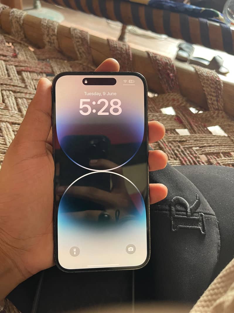 Apple iPhone 14 Pro Max 2