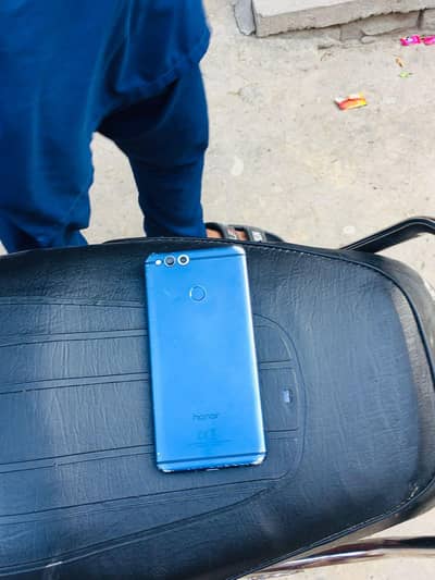 Honor 7X