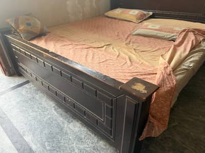 very good condition double bed
