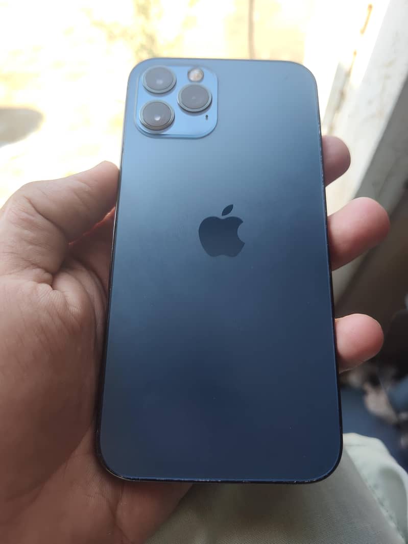 Apple iPhone 12 Pro 1