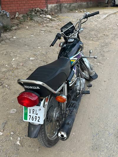 Honda 125. . . . . . . 19/20 Model Genuine condition