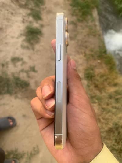 Apple iPhone 13 Pro
