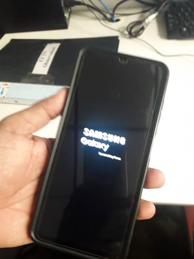 Samsung Mobile A06 complete with box and cable