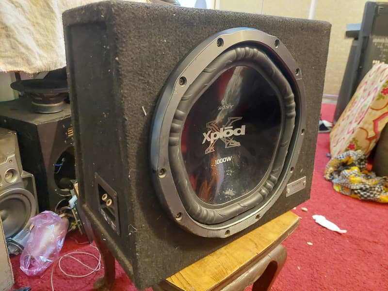 sony Xplod 1