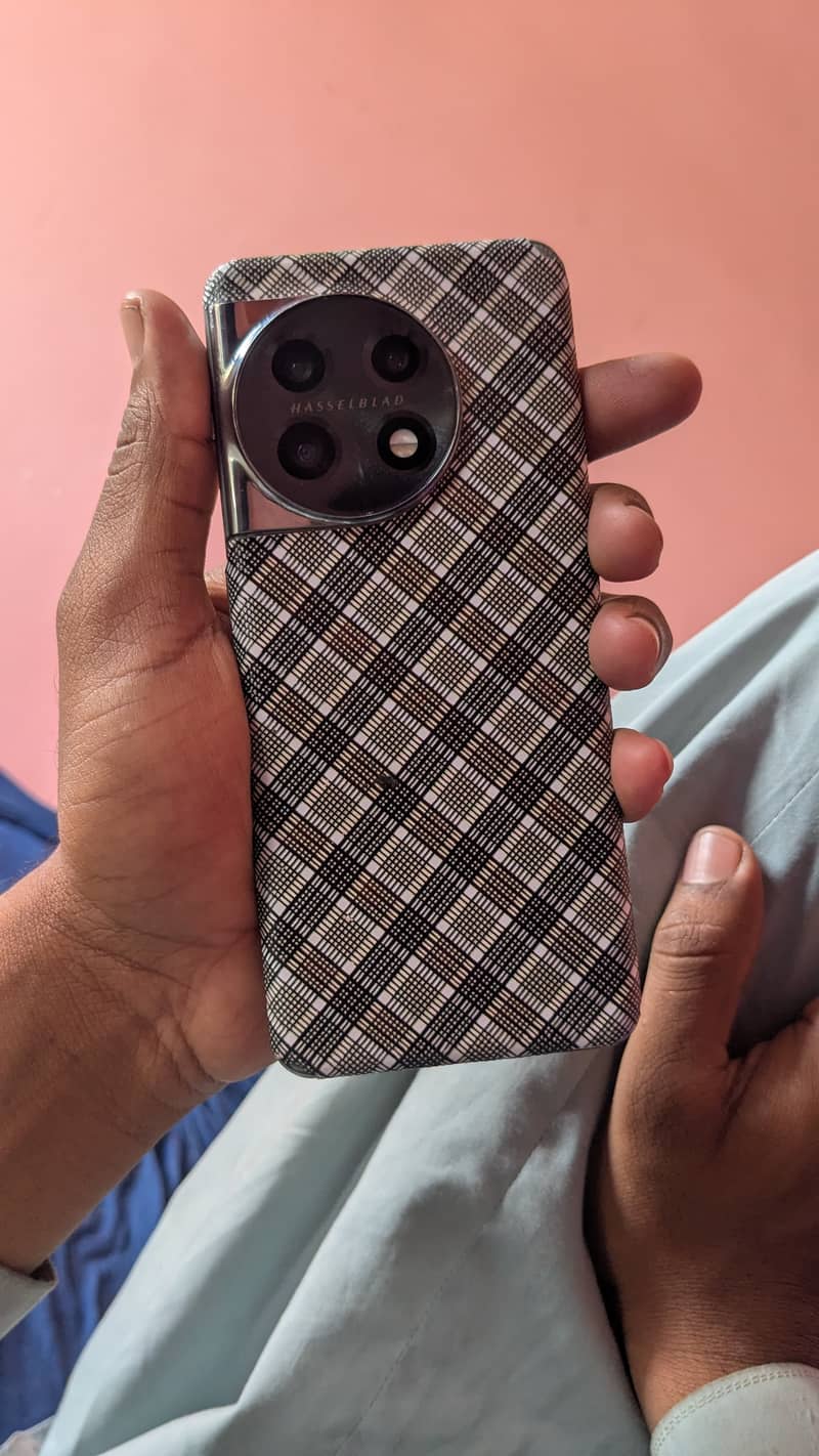 One Plus 11 7