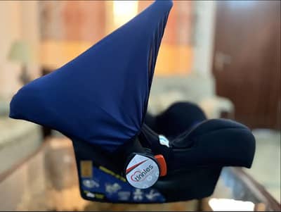 Baby Carrier by Tinnies