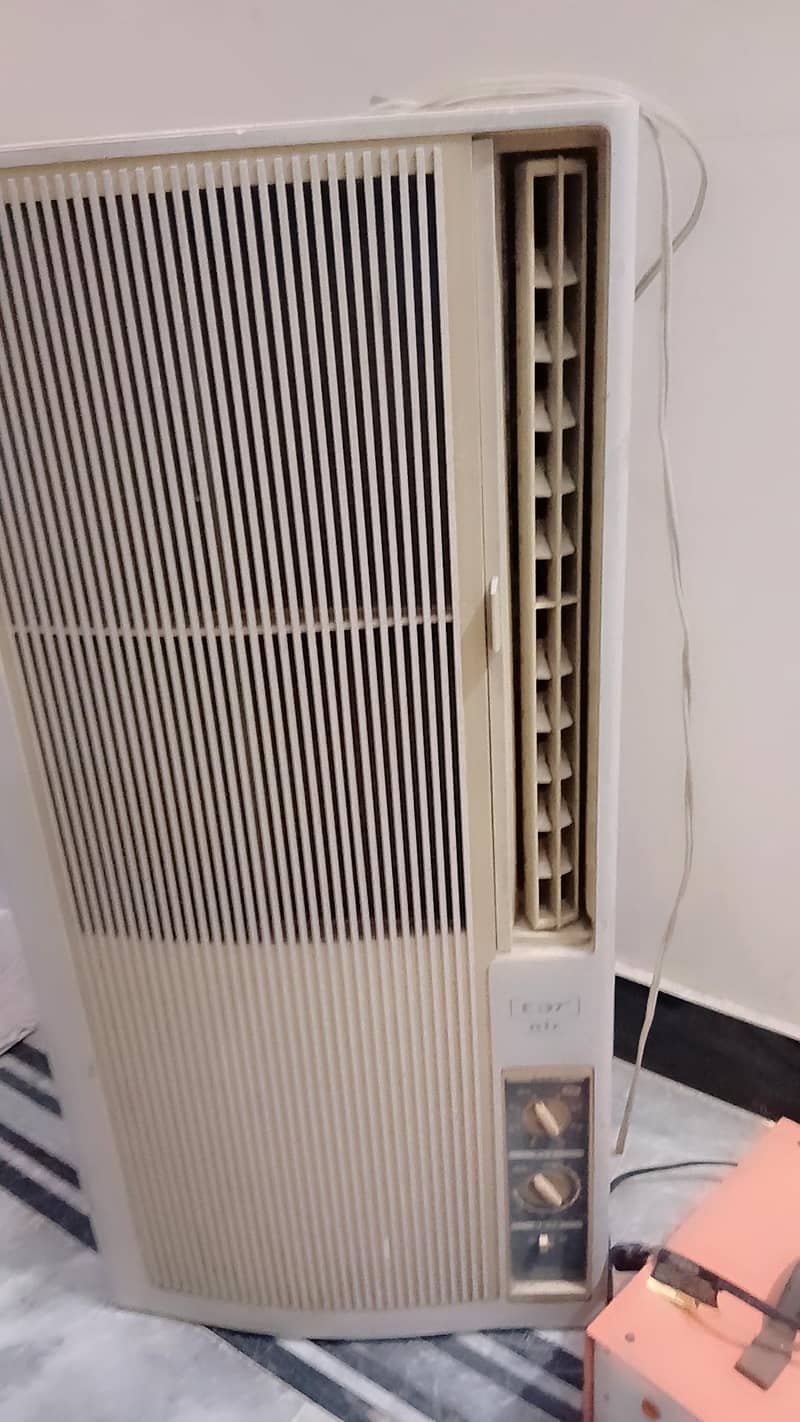 window ac used 2