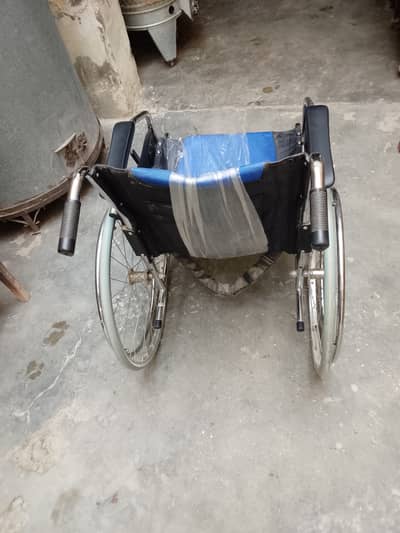 Wheel Chair For Sale ( Bilkul New )