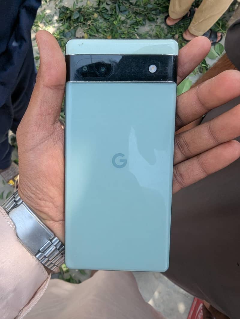 Google Pixel 6a 1