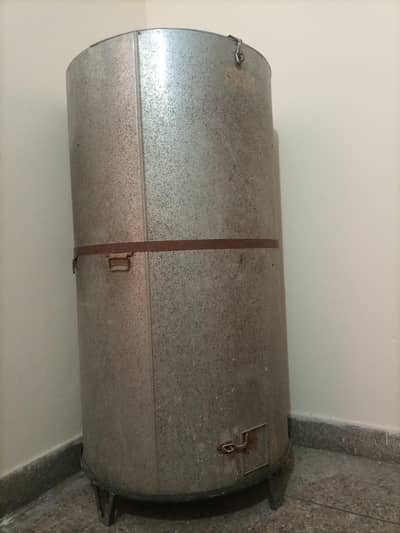 Wheat Storage Drum with Stand