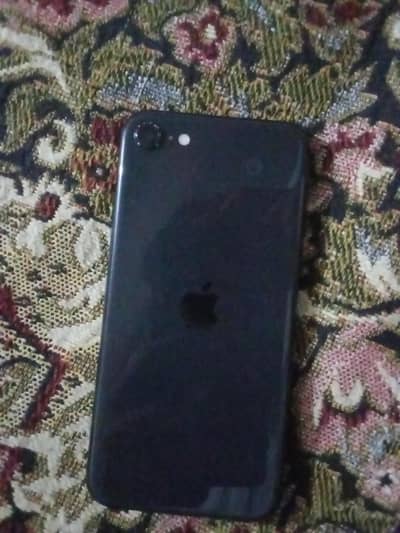 Apple iPhone SE 2020