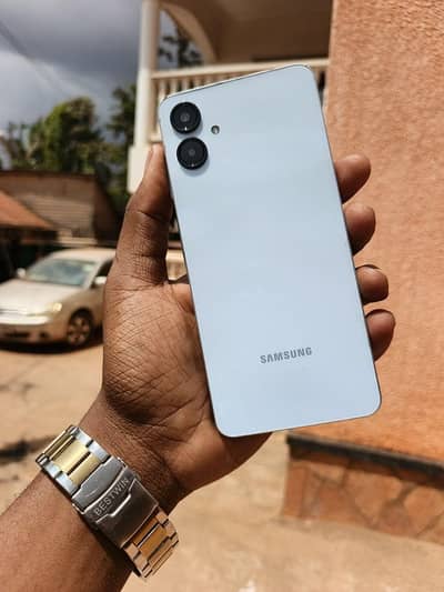 Samsung Mobile A06