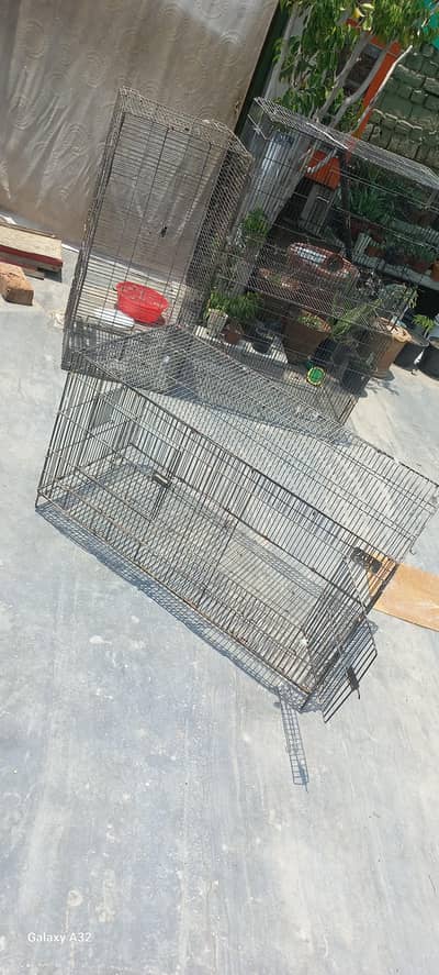 folding cage