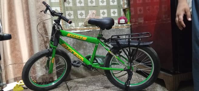 Well-Maintained Bicycle – Ready to Ride