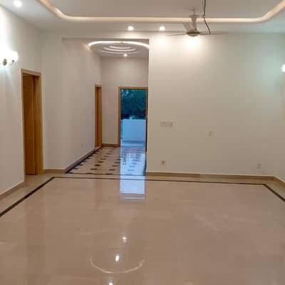 1 Kanal Upper Portion for Rent Eden City