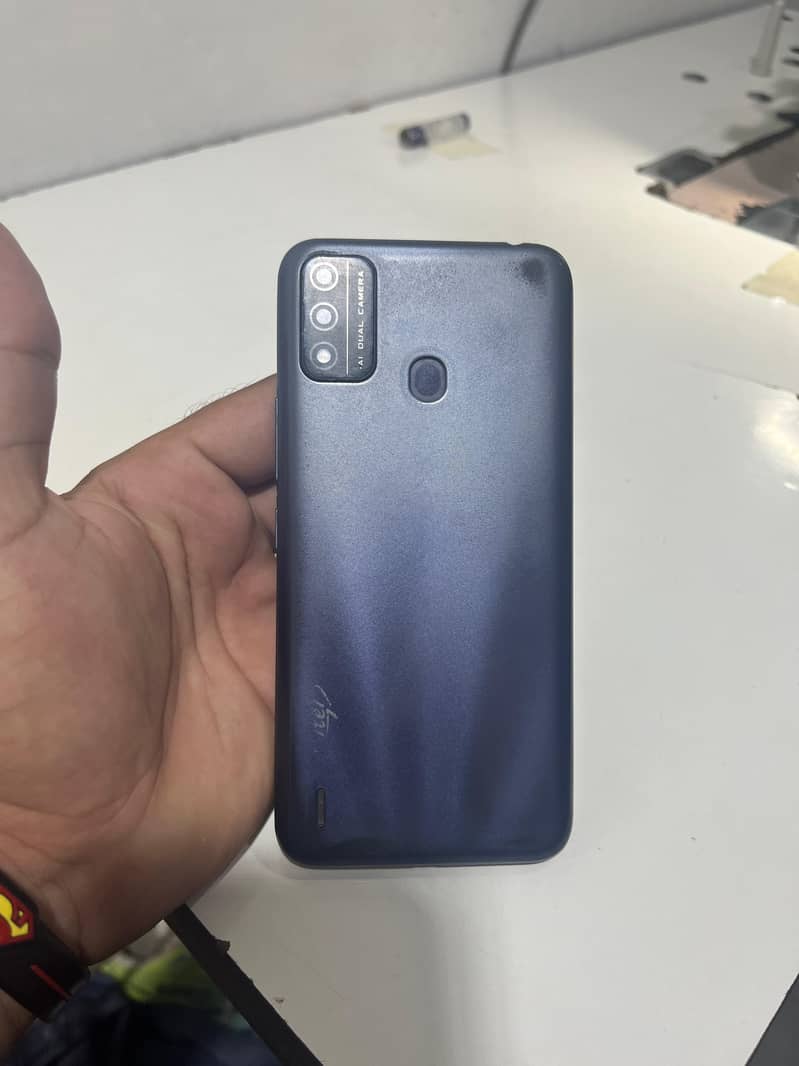 iTel a48 4