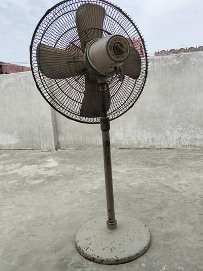 Super Asia old stand fan for urgent sale