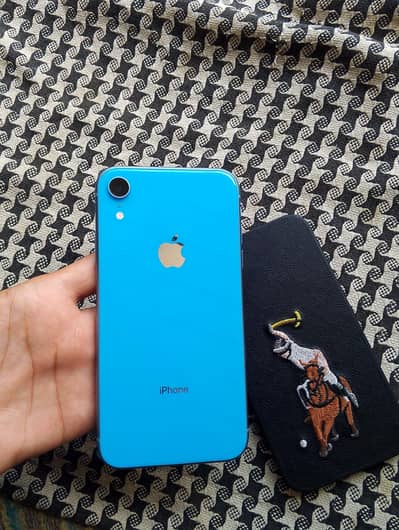 (iPhone xr) (64. GB) (Battery. 92) (Waterpack) (non PTA) 03149680953
