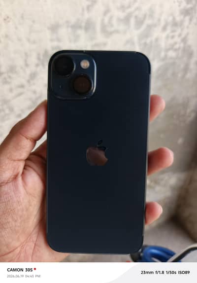 Apple iPhone 13